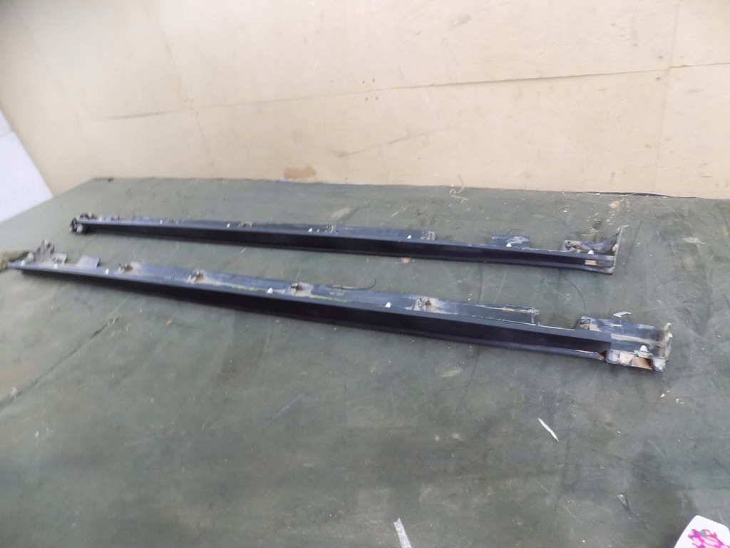 фото №8, Volvo xc40 молдинг поріг накладка права 31448224