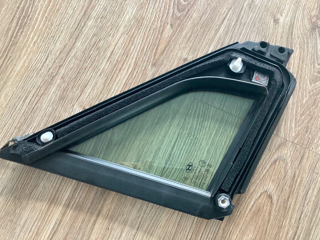 фото №7, Стекло дверь левый перед hyundai santa fe iv 20- 82570s1010