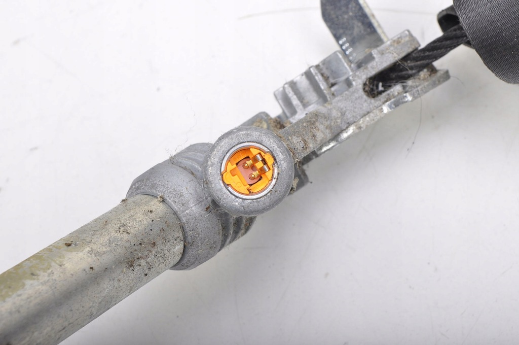 фото №6, Citroen c3 picasso pas безопасности правый перед 96817083xx