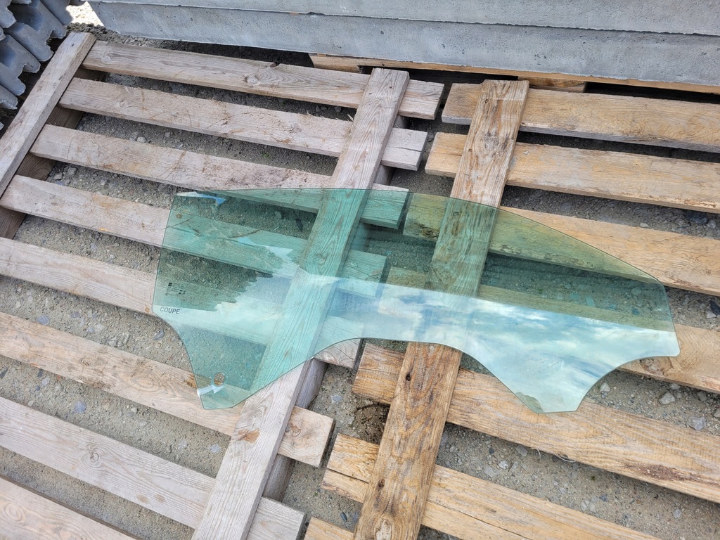 фото №1, Chevrolet camaro стекло дверь правая перед передняя 43r-001237