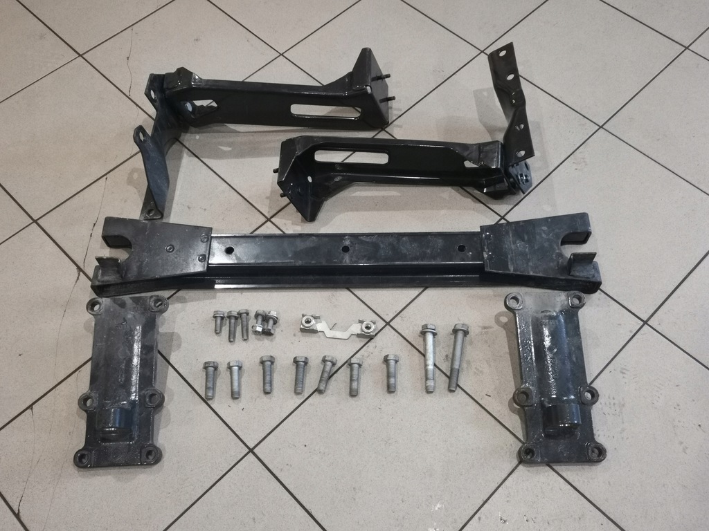 фото №1, Подрамник подрамник балка кронштейн рама iveco daily iv