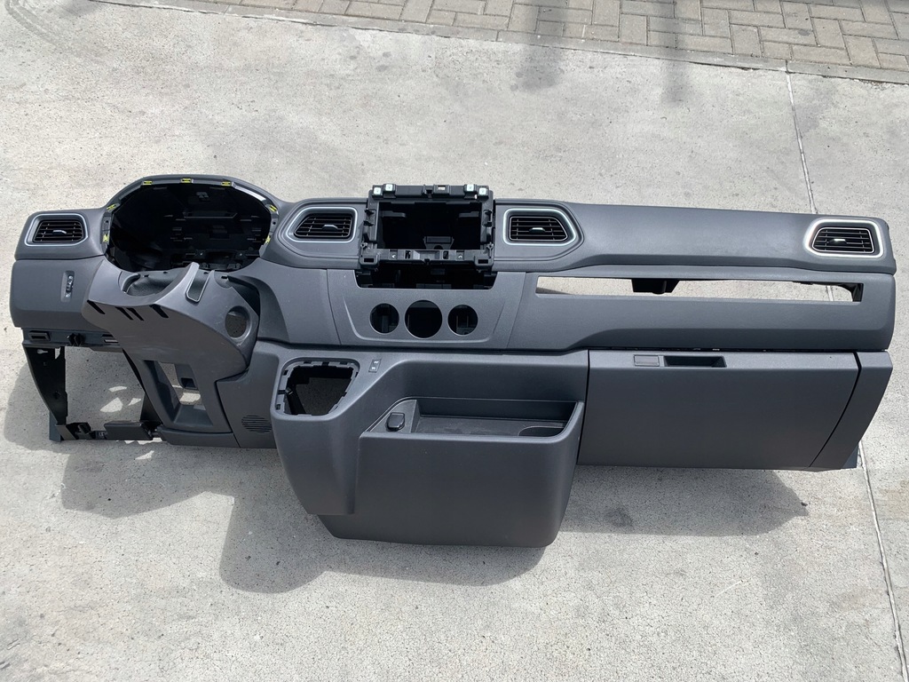 фото №1, Панель приладів приладова bufet renault master iv 2020-2024r