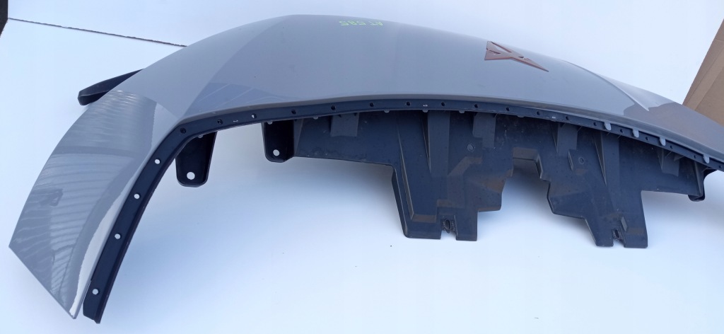 Seat cupra born 21- решітка радіатора частина верхній бампера перед каркас 10e807217h Доставка