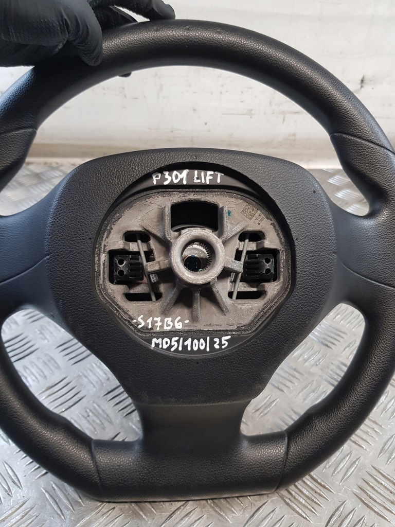 фото №12, Повітропровід 96753912zd + подушка подушка безпеки 96753920zd peugeot 301 lift 18r-