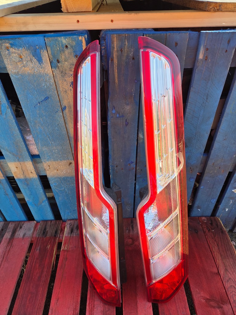 фото №1, Ford transit custom lift 21' - лампа задняя левая