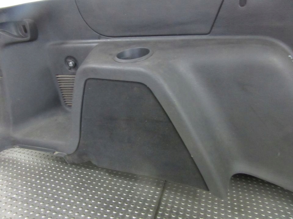 фото №4, Chrysler pacifica i 03-08 обшивка багажника левый