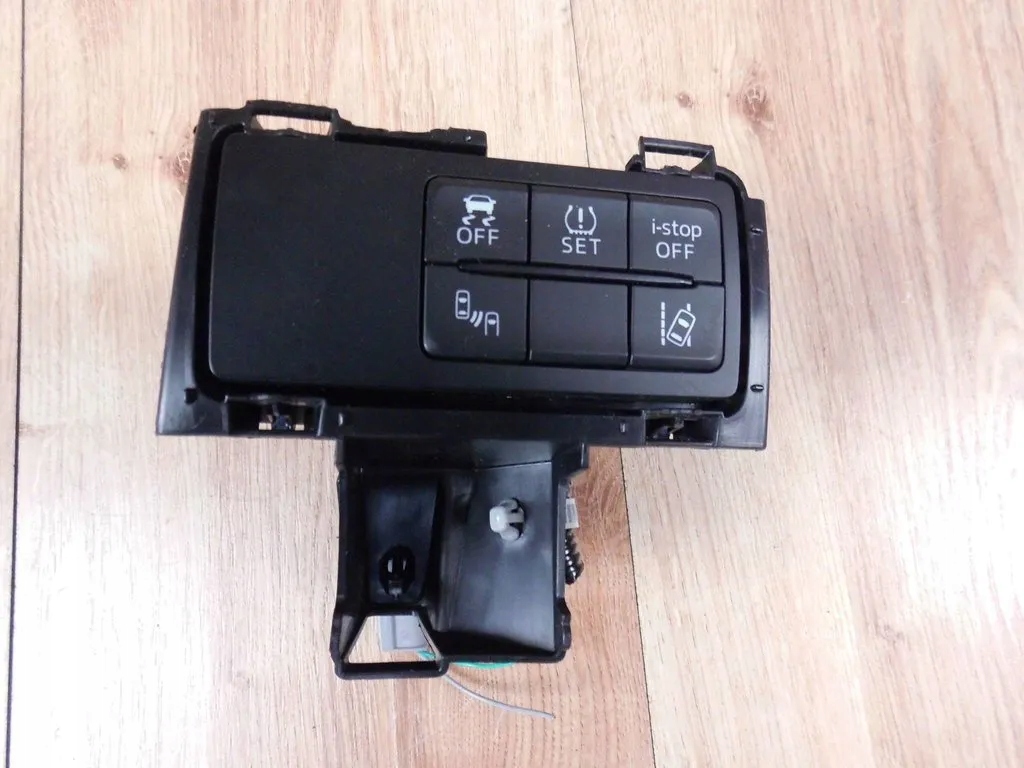 фото №1, Mazda 2 dj 2014+ переключатель esp i-stop мертвого