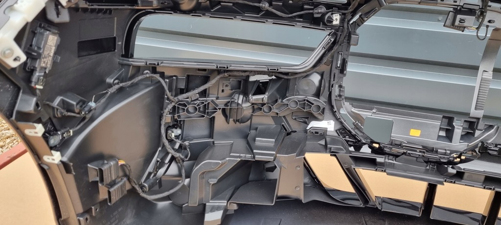 фото №13, Bmw 7 i7 g70 m-pakiet бампер перед оригинал c127