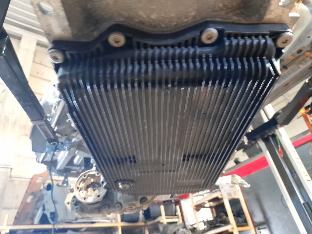 фото №9, Alfa romeo stelvio 2.0 q4 benzyn ga8hp50z коробка передач