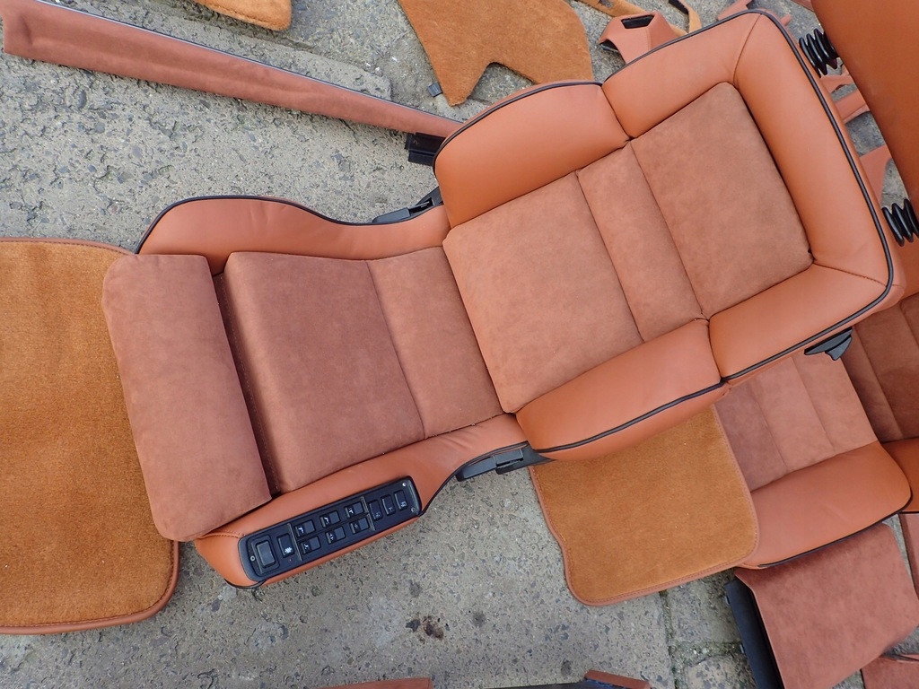 фото №13, Mercedes sec c126 повний салон сидіння recaro заднє сидіння консоль alcantara