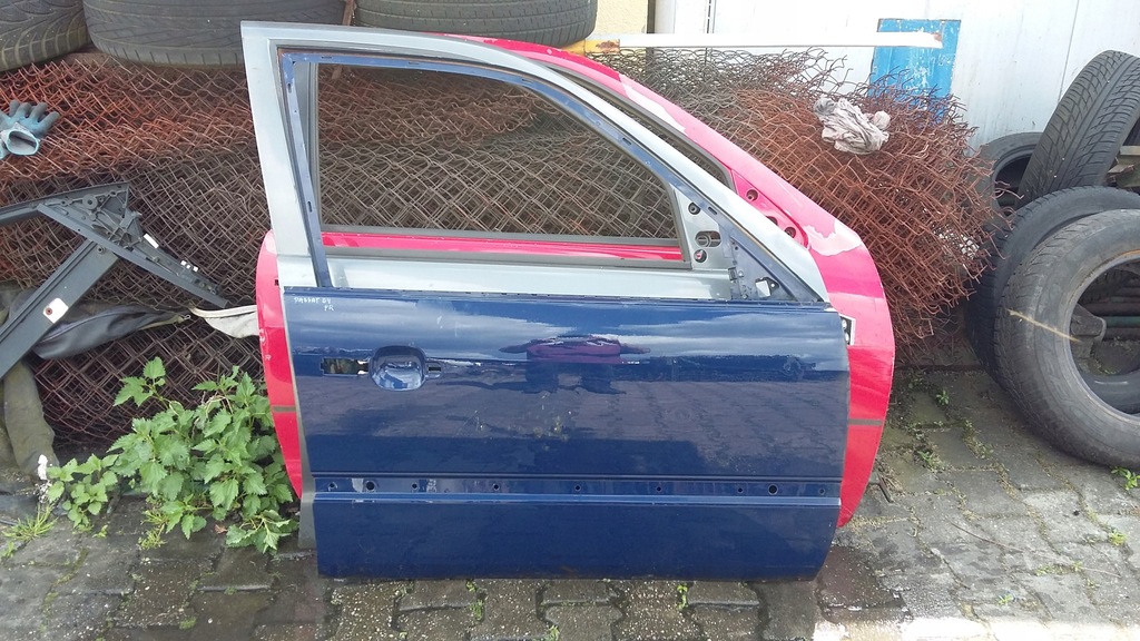 фото №1, Дверь правое перед tyłb левая vw passat b4 1993-1997