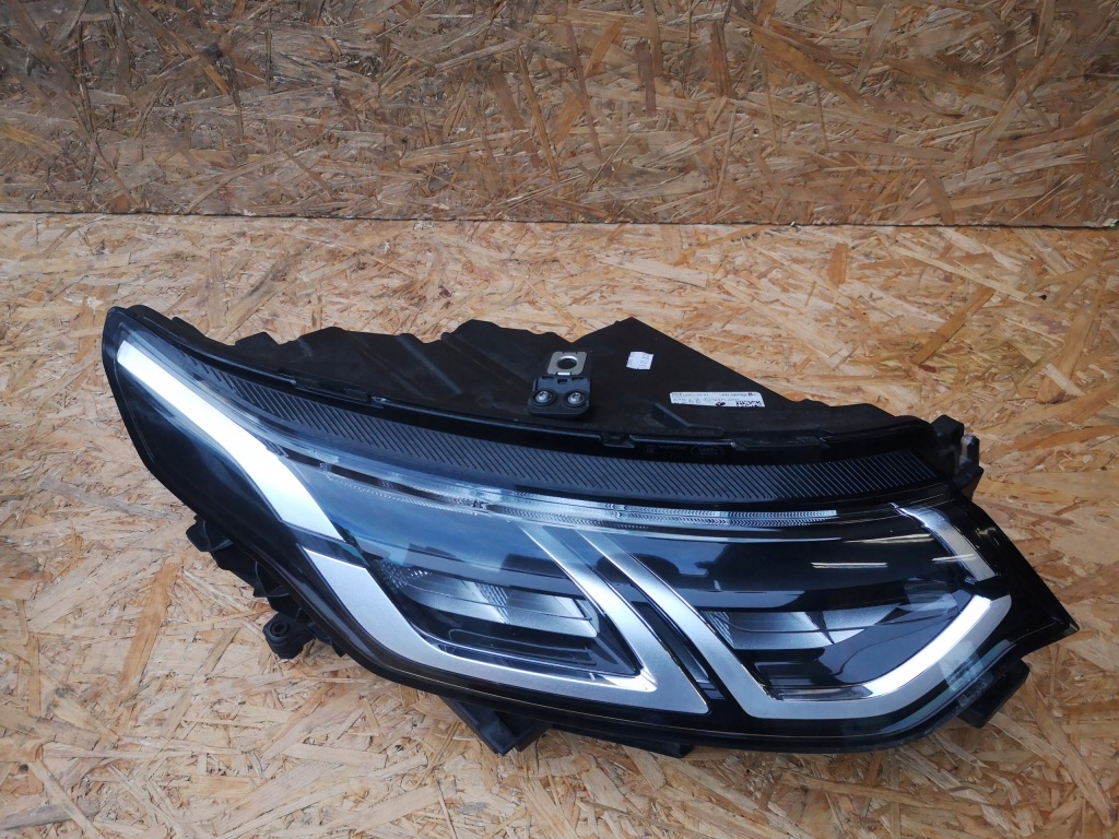 Discovery sport рестайлинг  фара правый перед led lk72-13w029-bc европа Недорого