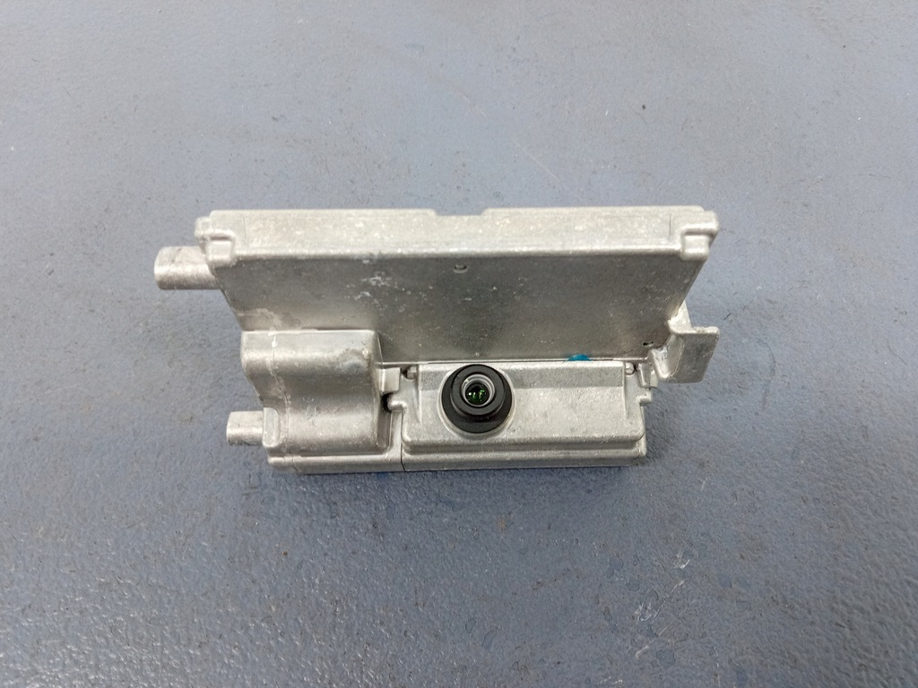 фото №2, Octavia iv камера ассистент поперечина 5wa980653a