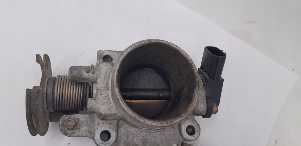 фото №3, Дроссельная заслонка mazda demio 1.3 i