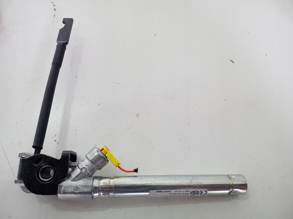 фото №1, Натяжитель поперечина правый citroen ds7 9819027580