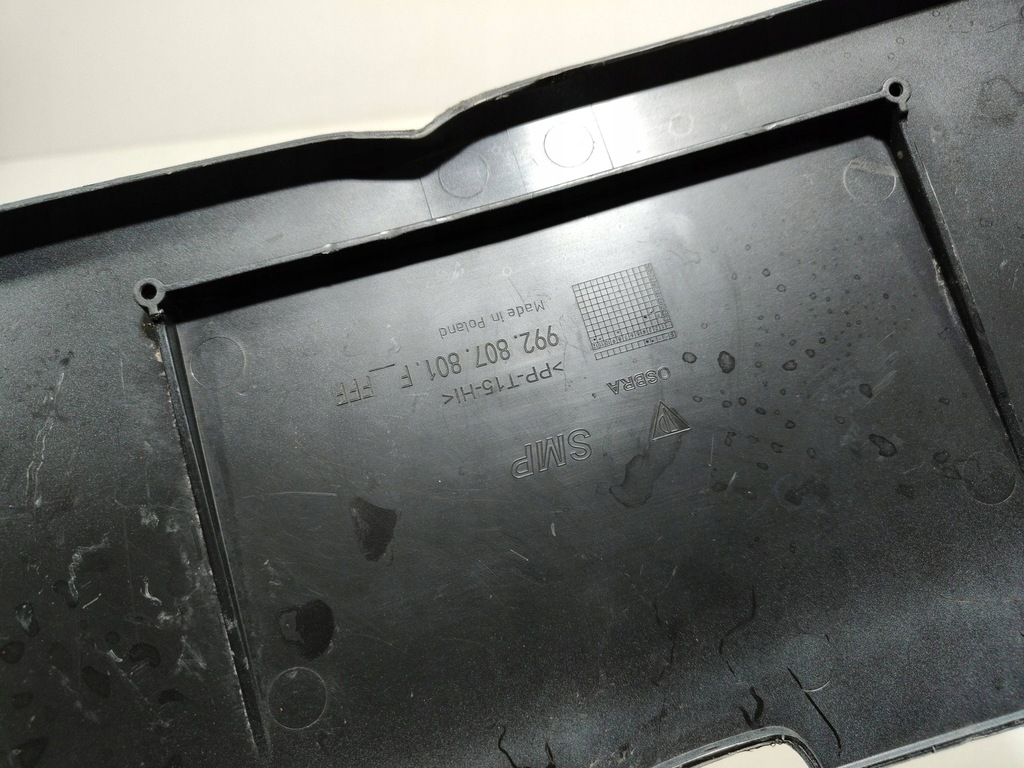 фото №7, Porsche 911 992 рамка задній номерного знака реєстраційний