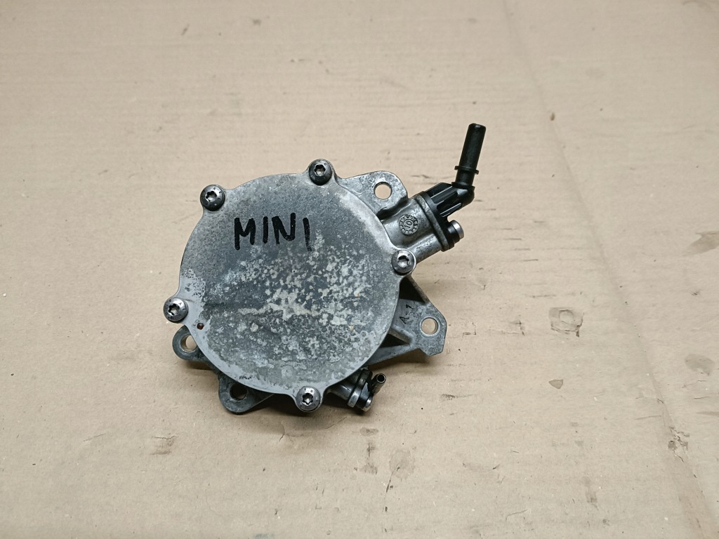 фото №1, Насос вакуум citroen ds5 11-15 7586424 7586424-04 1.6 thp