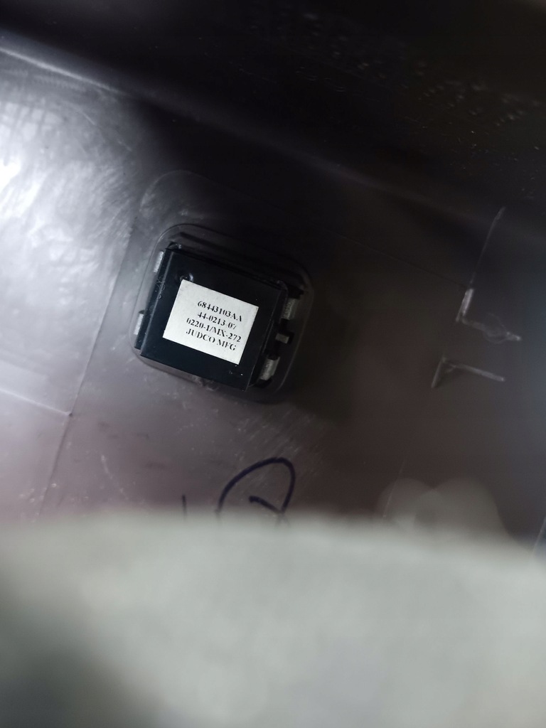 фото №6, Chrysler pacifica 68443103aa левая сторона обшивка стоек