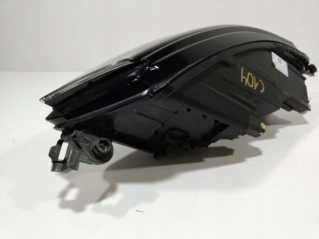 фото №8, Skoda kodiaq лампа правый перед cała