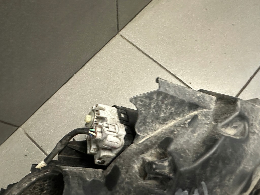 фото №10, Лампа правый перед lexus nx 14- eu стекло ok