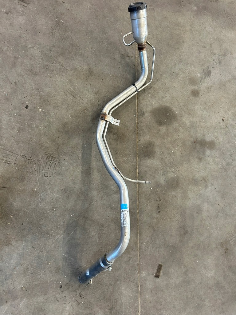 Купить Ford edge ii 2020 заливная горловина топлива