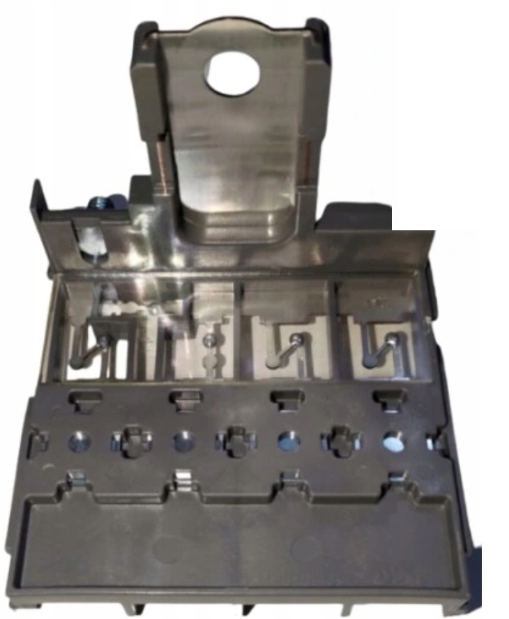 фото №1, Mitsubishi lancer 1.8 2.0 evo клемма plus предохранители mi