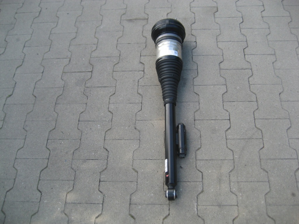 фото №1, Mercedes 223 s klasa 21-24r амортизатор задня лівий