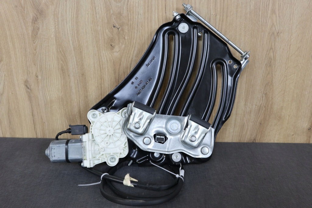 фото №1, Mercedes slk r172 механизм правый подъемник стекло задняя a1726700203