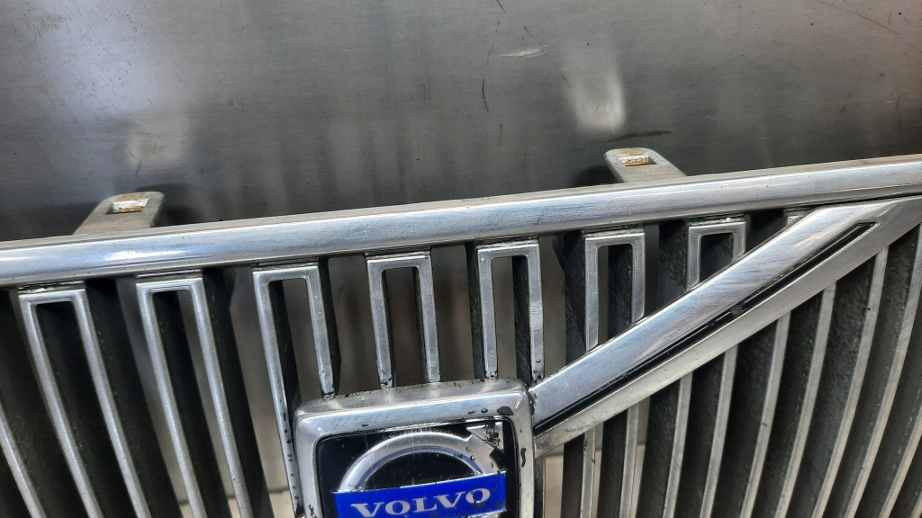 фото №6, Решётка радиатора решётка радиатора 9178087 volvo s80 98-06r