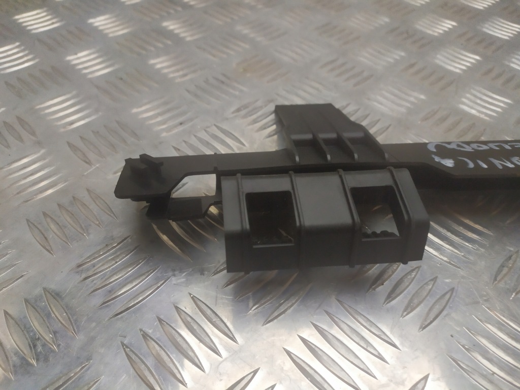 Bmw g11 g12 g30 g31 g32 направляющая трубка 9380203 с Разборки