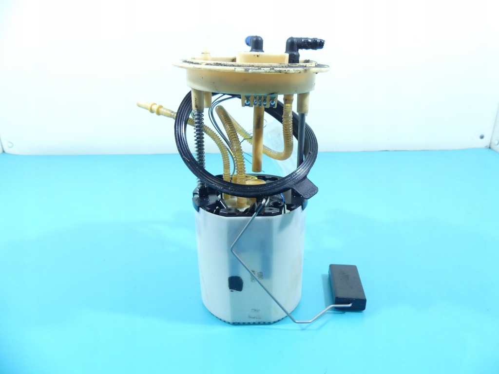 фото №3, Помпа насос топлива skoda superb ii 2.0 tdi