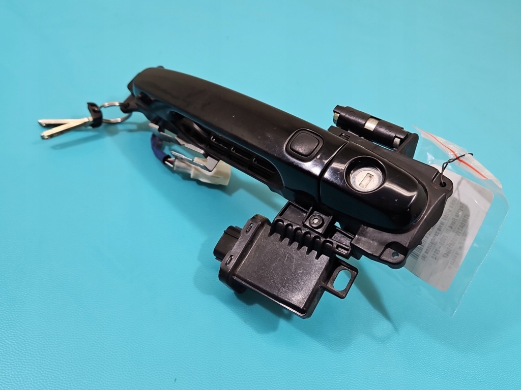 фото №1, Ручка перед левая наружная toyota rav4 iii чёрный, 202, keyless.