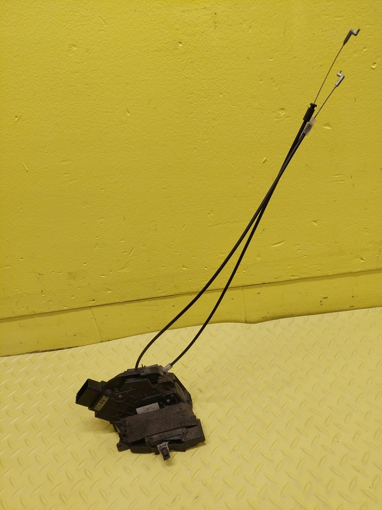 фото №1, Mazda 3 замок двері лівий задня 3n6aa26413b