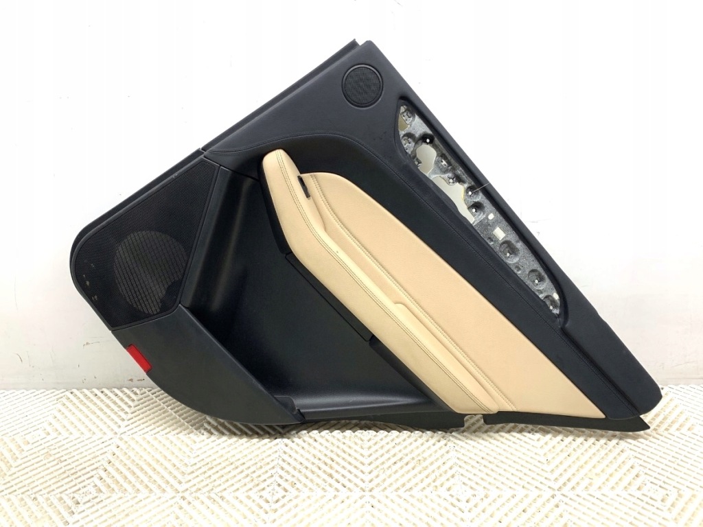 фото №1, Обшивка двері правий задня mercedes gle suv 15-18 оббивка