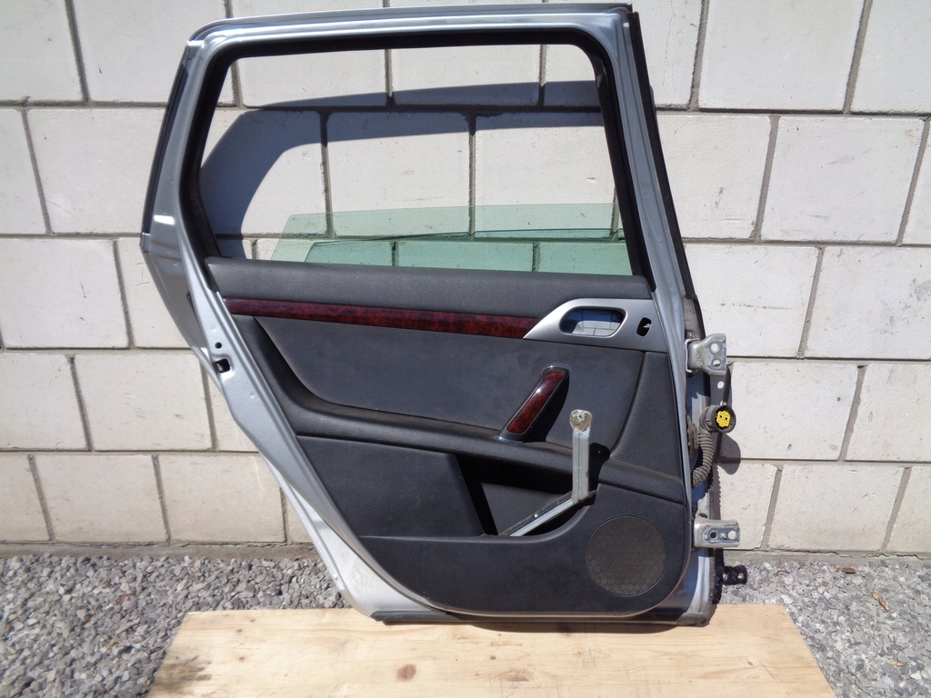 фото №3, Peugeot 407 sw дверь левый задняя ezrc