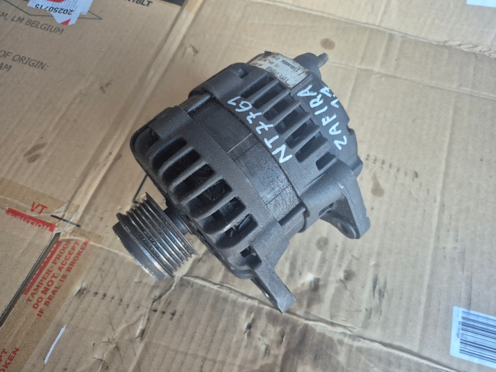 Купить Генератор opel zafira 1.7 cdti / 8980311551 dr37m