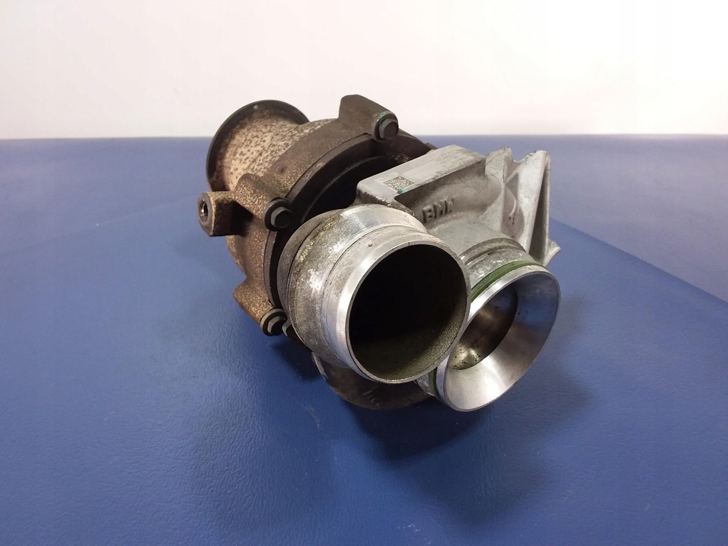 фото №4, Bmw 3 e90 e91 e92 2.0d турбонагнетатель 8513298