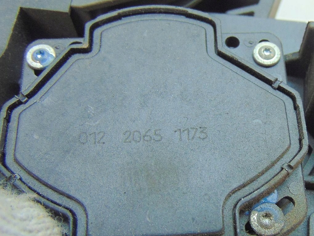 фото №6, Alfa romeo 147 1.6 02r - педаль газа 0281002380