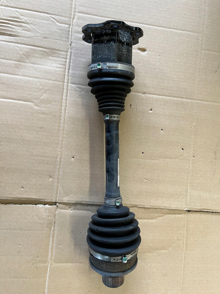 фото №1, Audi a4 b9 półośka 8w0407271g