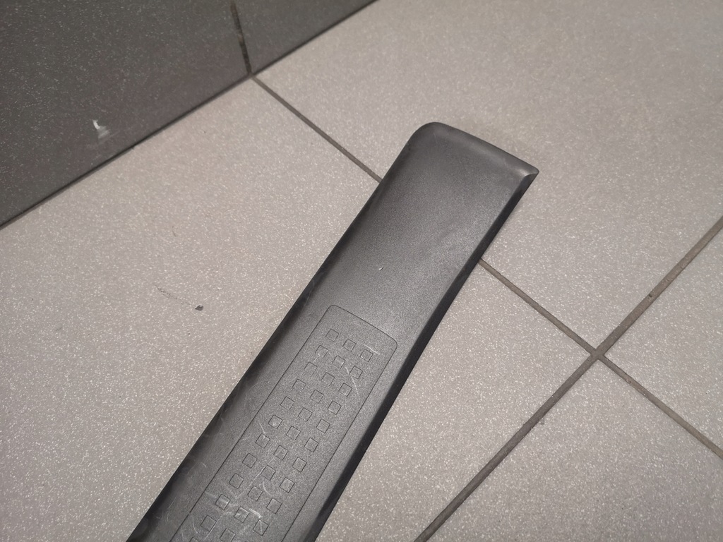 фото №5, Защита накладка порог правая audi a4 b6 8e0853374