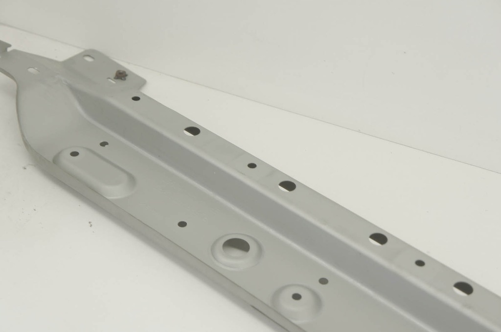 фото №4, Gz105 nissan 370z z34 кронштейн розпірка салону