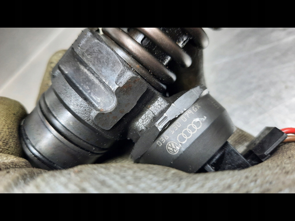 фото №6, Насос-форсунка vw 1.9 tdi 038130079gx 0986441509