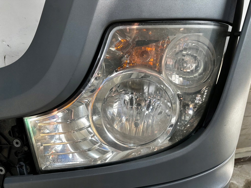 фото №11, Лампа уголок бампер капот кабина панель фары actros