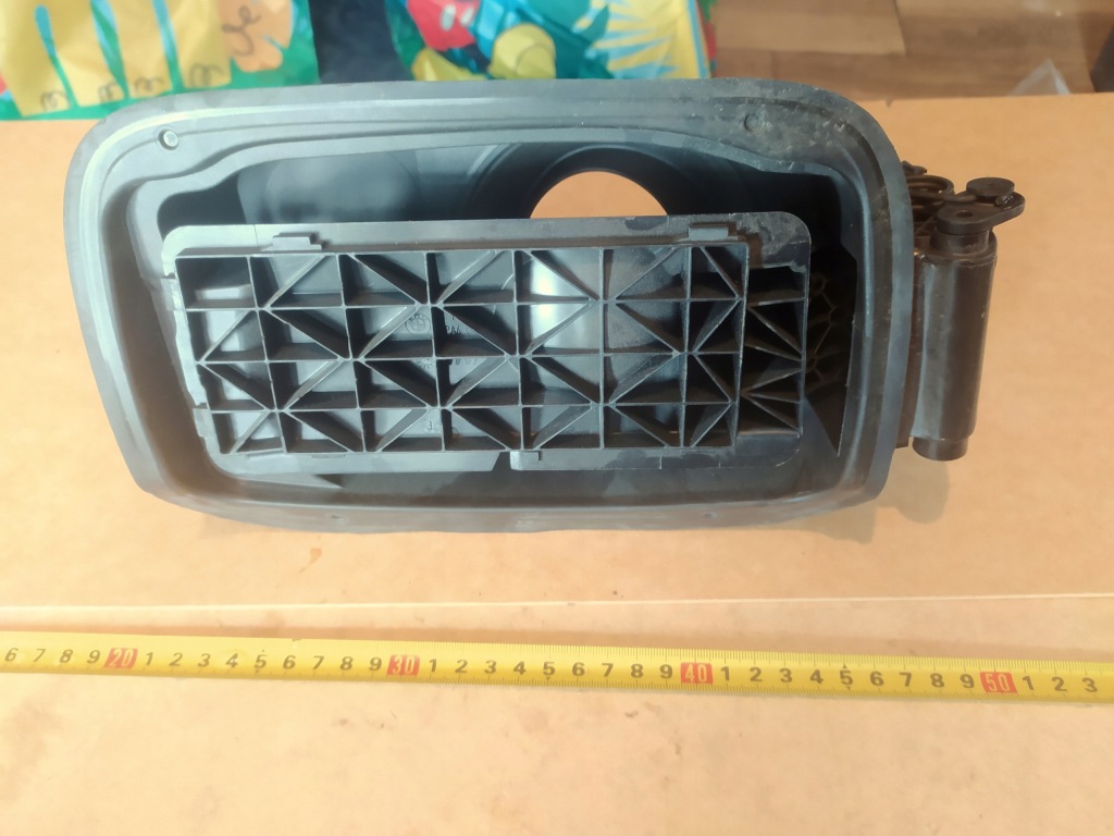 фото №1, Кришка заливної пального bmw 5 f10 f11 09-16