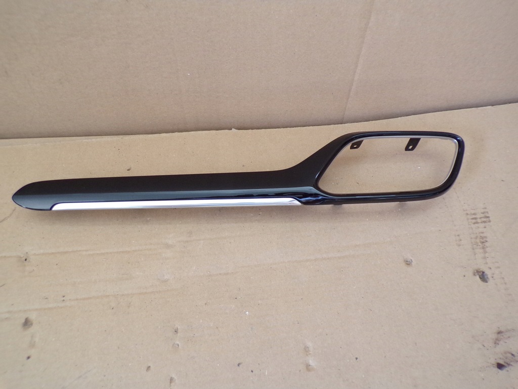 фото №1, Рамка консоли правая ford fiesta mk8