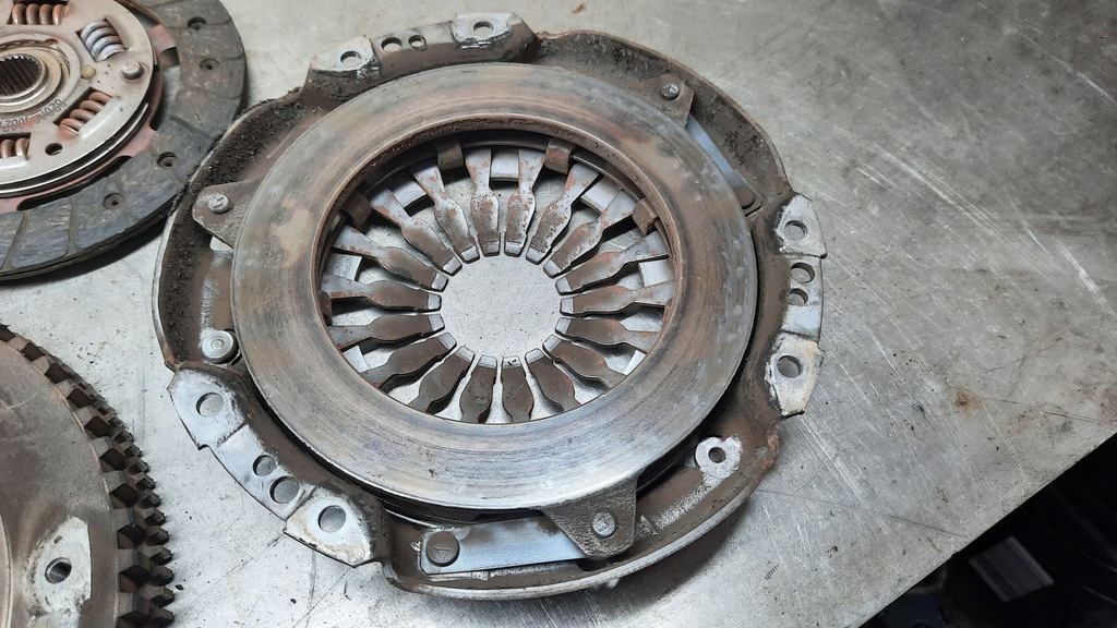 фото №3, Сцепление полный renault clio iii1.2 16v d4f