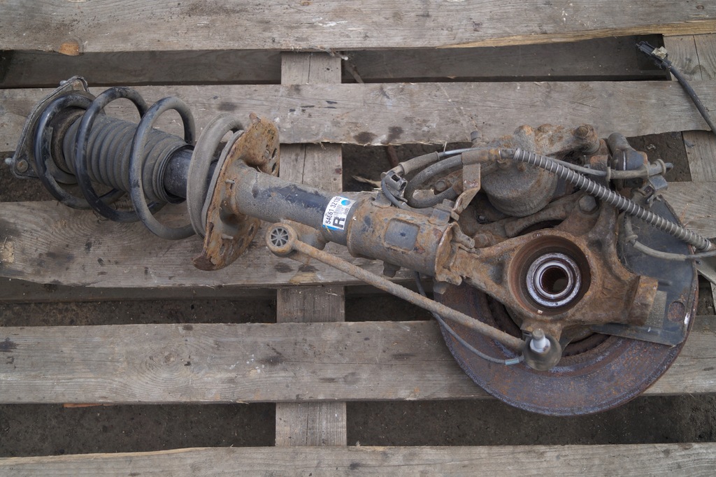 фото №6, Поворотный кулак амортизатор правый перед hyundai i40 1.7