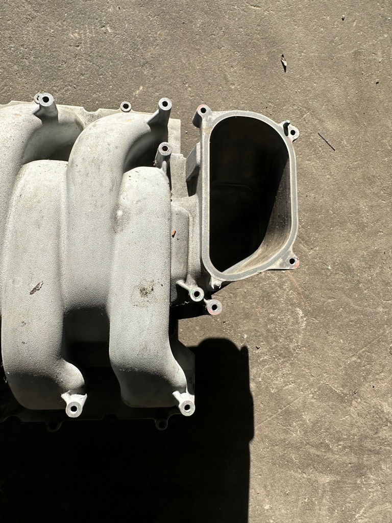 фото №5, Коллектор всасывающий audi s8 d3 5.2 fsi v10 bsm отсутствует крышка 07l133185c