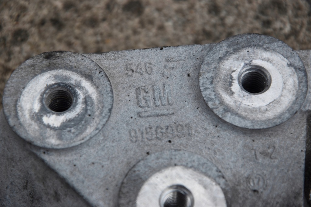 фото №5, Кронштейн кронштейн коробки opel vectra c 1.8 9156991