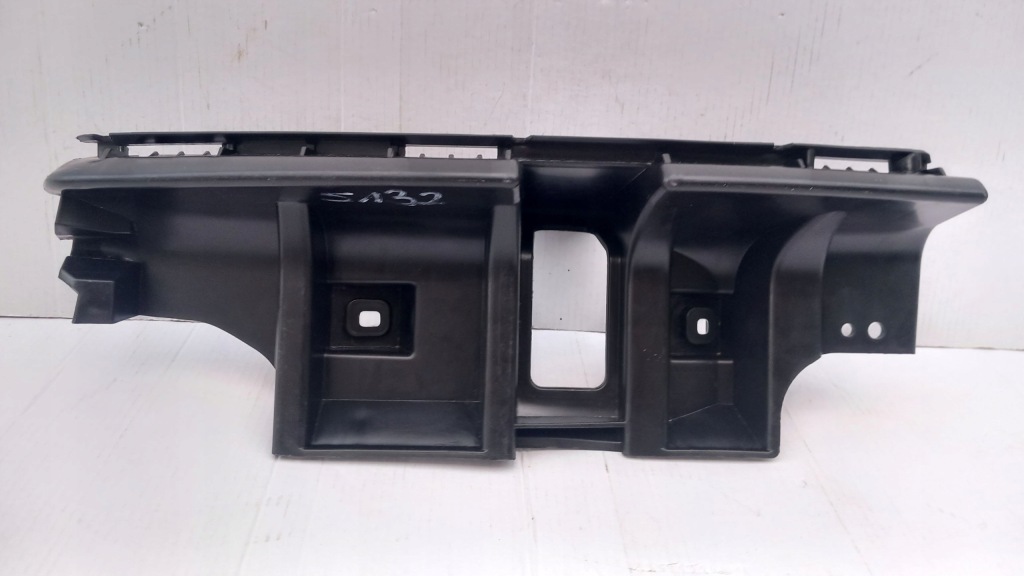 фото №16, Кронштейн кронштейн напрямна бампера задня volvo c30 fl